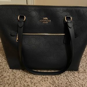 COACH Gallery Tote